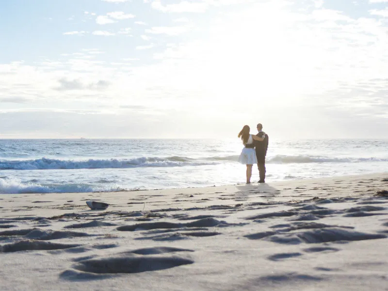 4 Questions to Settle First When Planning a Beach Wedding