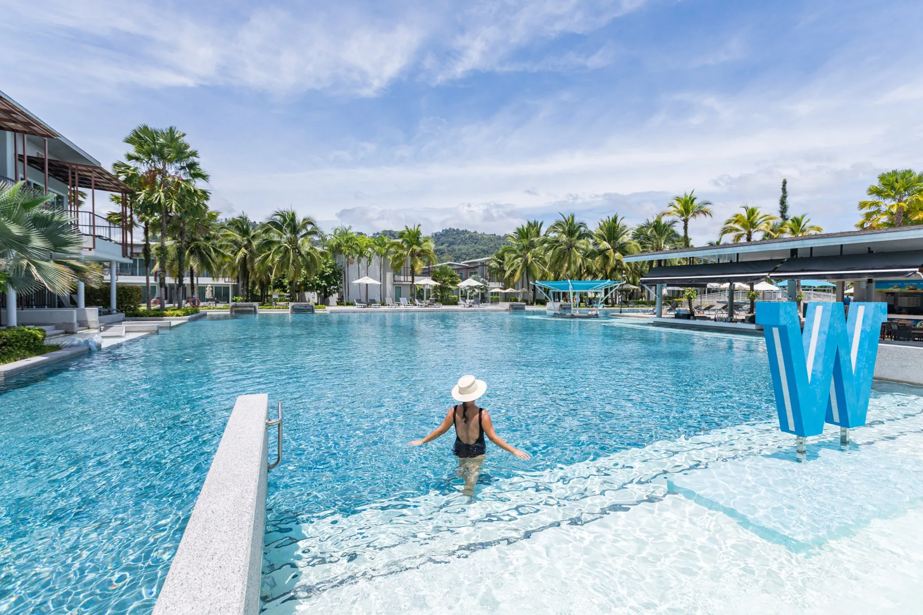 เดอะ วอเตอร์ เขาหลัก